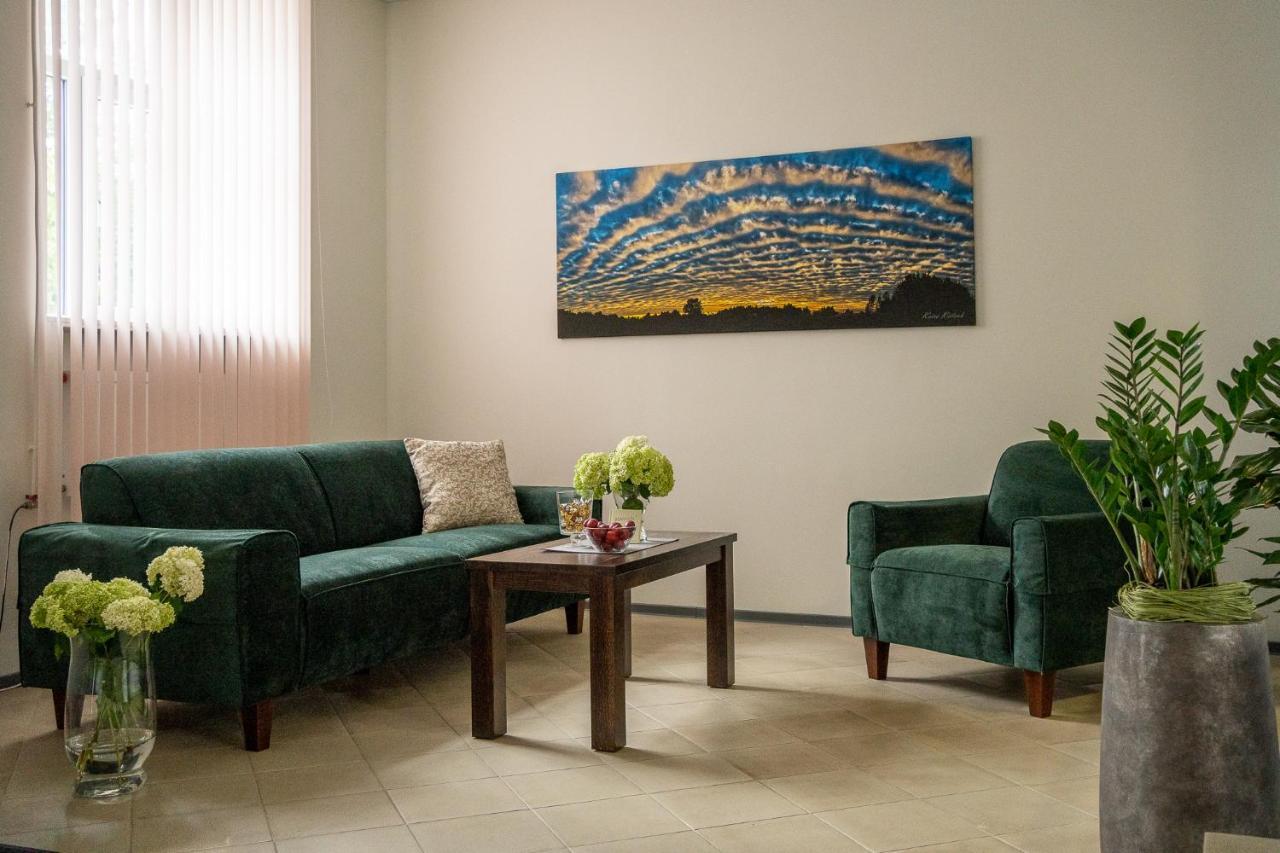 Virumaa Hostel Kohtla-Järve エクステリア 写真